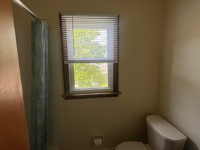 1030 Fox Chase Rd #2 — Photo 5