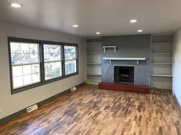 5th image of 2920 Oakland Dr