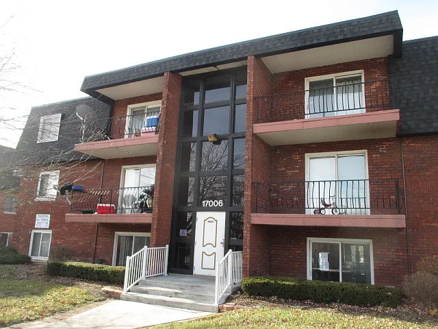 17006 Novak Dr APT T102 photo 1