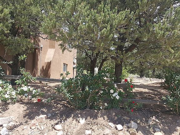 4th image of 1011 Calle Lento
