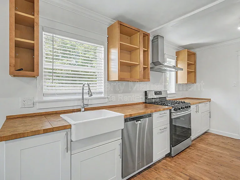 805 S Tejon St — Photo 5