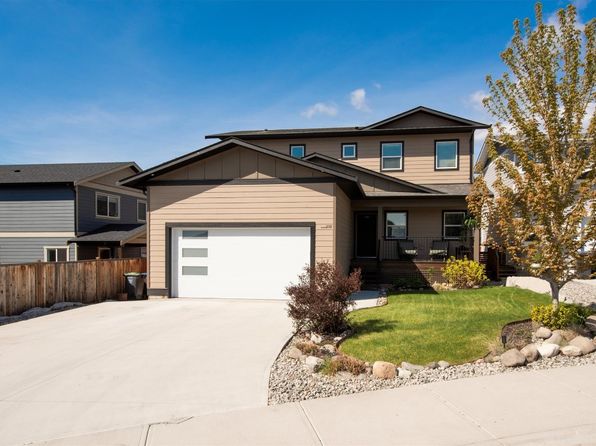 3704 Inverness Rd, West Kelowna, BC V4T 1J6