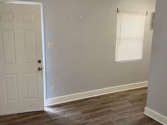 4th image of 7208 N Nebraska Ave #6