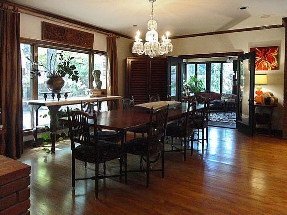 Breakfast room or keeping room