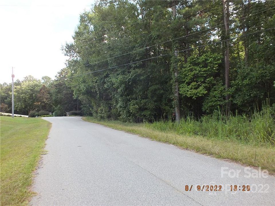 2nd image of LOT 26 Shoreline Dr