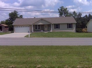 573 E Lincoln Trail Blvd, Radcliff, KY 40160
