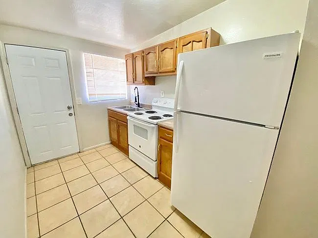 1 bed, 600 sqft, $795 — Photo 4