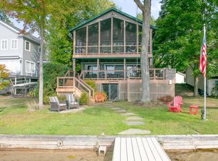 19813 Thompson Ln, Three Rivers, MI 49093