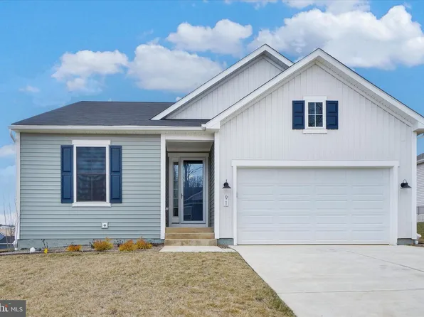 91 Patterson Dr, Stewartstown, PA 17363