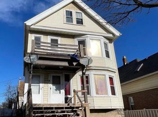 2206 W Burnham St #2208, Milwaukee, WI 53204