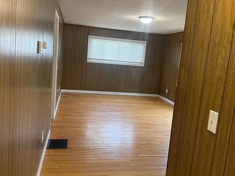 106 Hoover Dr — Photo 17