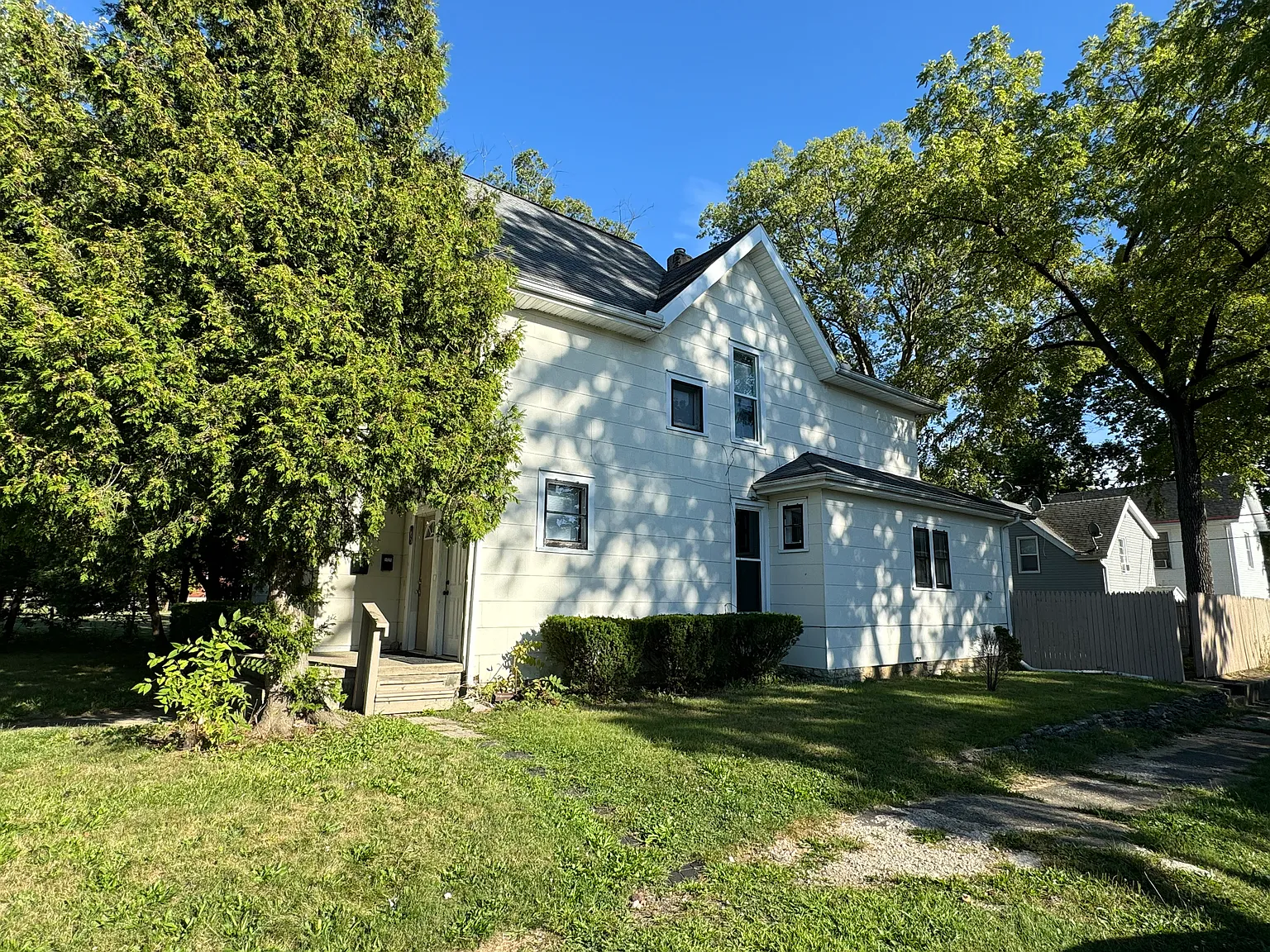 2 bed, 1500 sqft, $775 — Photo 3