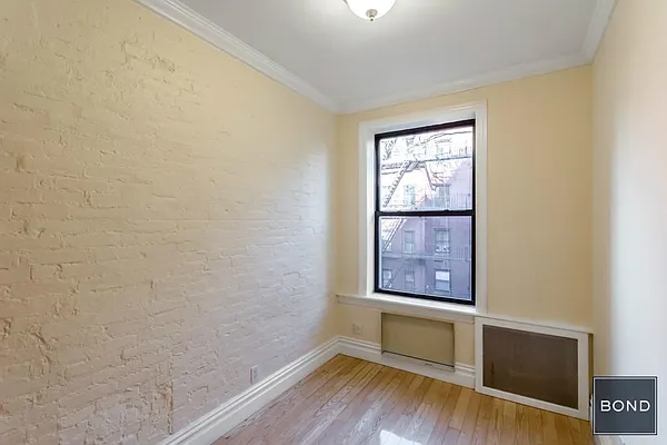 Rented by Bond New York | media 12