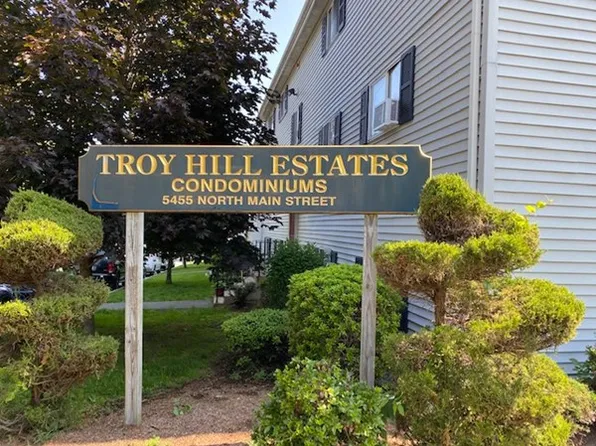 5455 N Main St APT 17E, Fall River, MA 02720