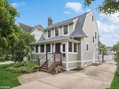 592 S Washington St, Elmhurst, IL, 60126