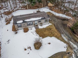 29 Scotty Rd, Sidney, ME 04330