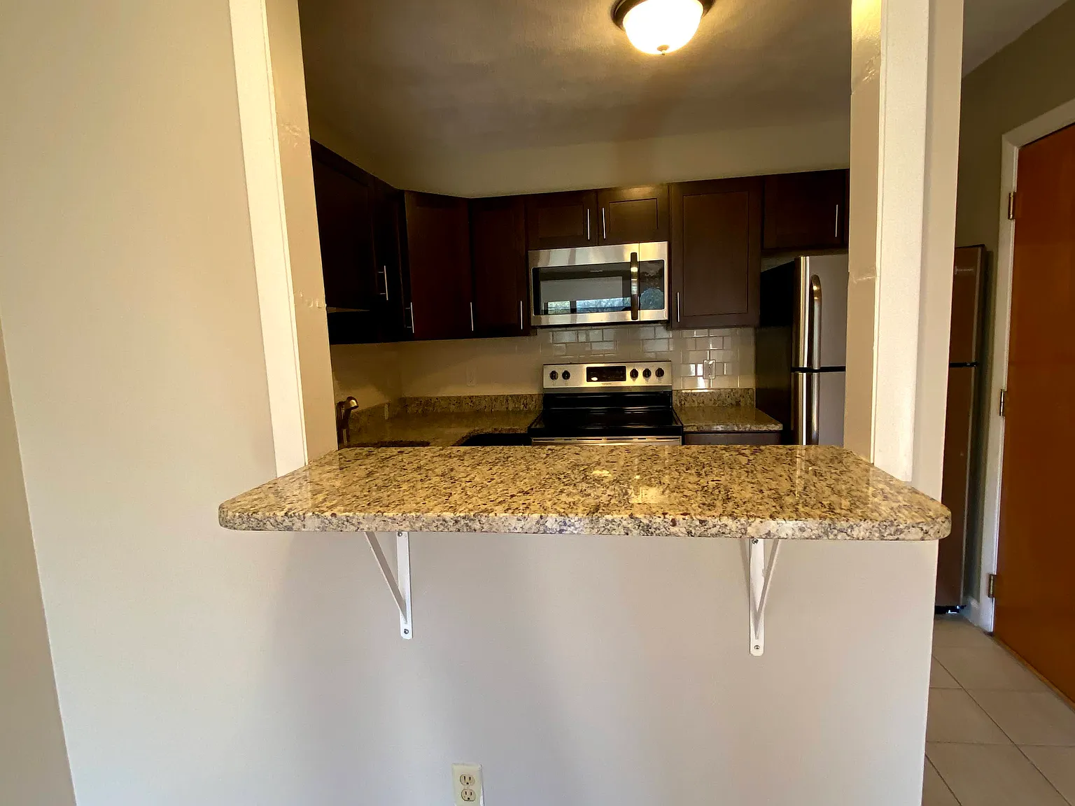 2 bed, $2,230 — Photo 4