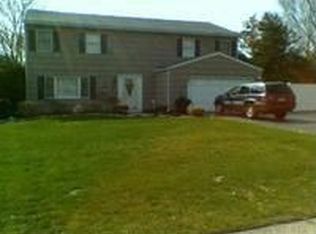 316 Terry Rd, Smithtown, NY 11787