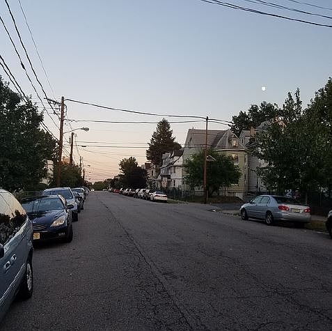 2nd image of 50-52 Madison Ave