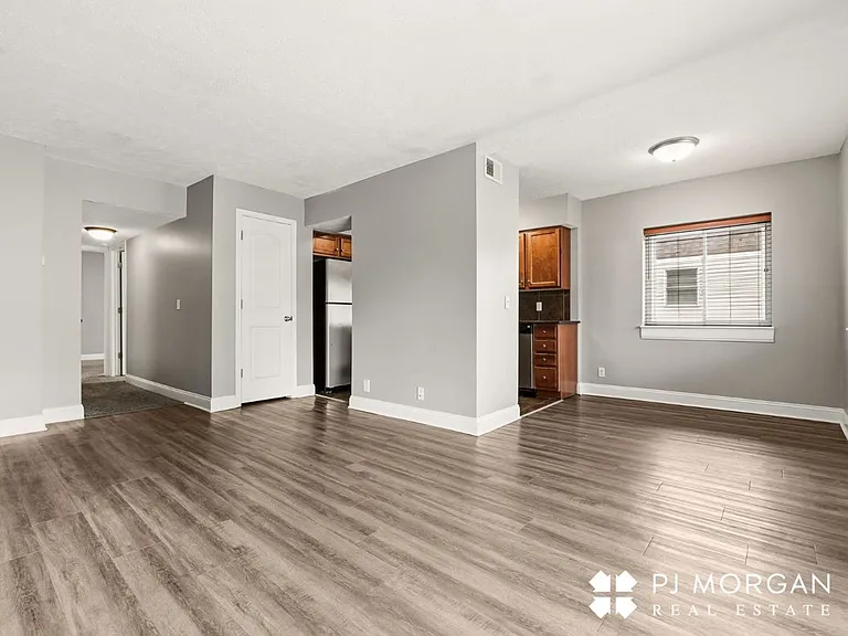 Mill Pointe — Photo 5