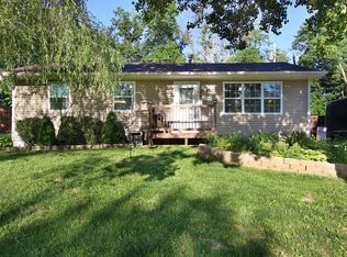 8400 N Lisa Dr, Columbia, MO 65202