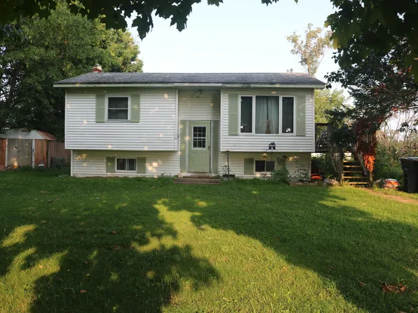 231 Lakewood Drive, Swanton, VT 05488