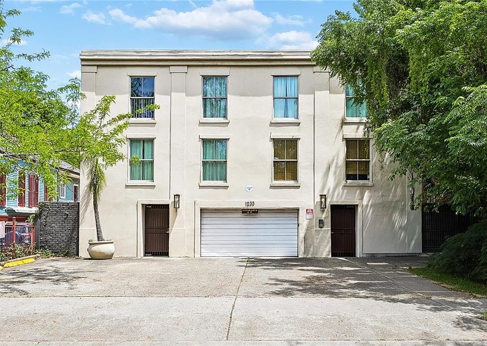 1st image of 1233 Esplanade Ave APT 17