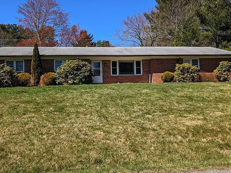 2175 Browns Chapel Rd — Photo 2