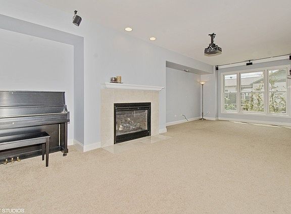 2nd image of 5144 Cleveland St