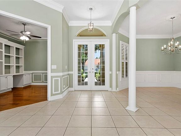5th image of 10241 Garden Alcove Dr