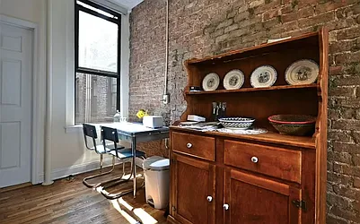 Rented by Nest Seekers International