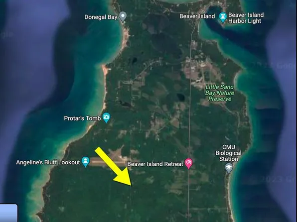 Fox Lake Rd, Beaver Island, MI 49782
