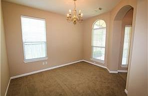 5th image of 712 Bent Wood Pl