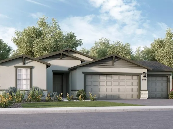 1027 Stonebridge Court #24, Tulare, CA 93274