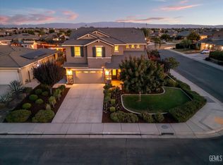 15109 Chatsworth Ave, Bakersfield, CA 93314