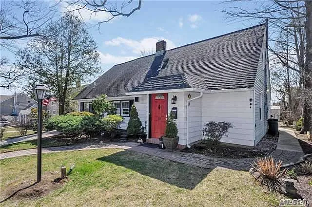 18 Wagon Ln photo 1