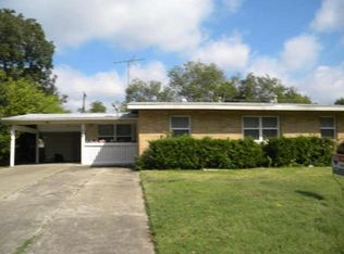 1909 Skylark Dr, Arlington, TX 76010
