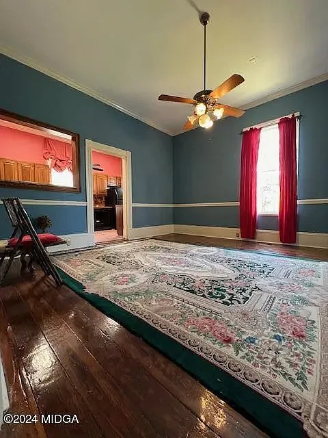 992 Spring St — Photo 3
