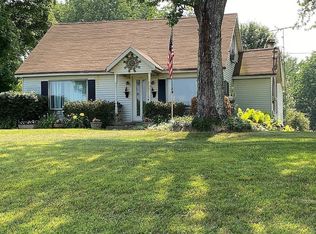 6115 Scottsville Rd, Lafayette, TN 37083