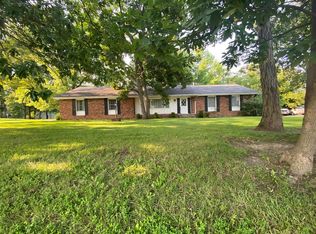 404 College Park Dr, Kirksville, MO 63501