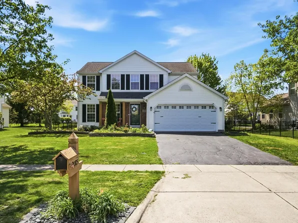 2085 Parklawn Dr, Lewis Center, OH 43035