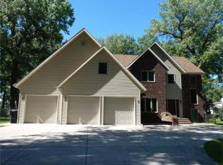 3307 46th Ave SE, Mandan, ND 58554