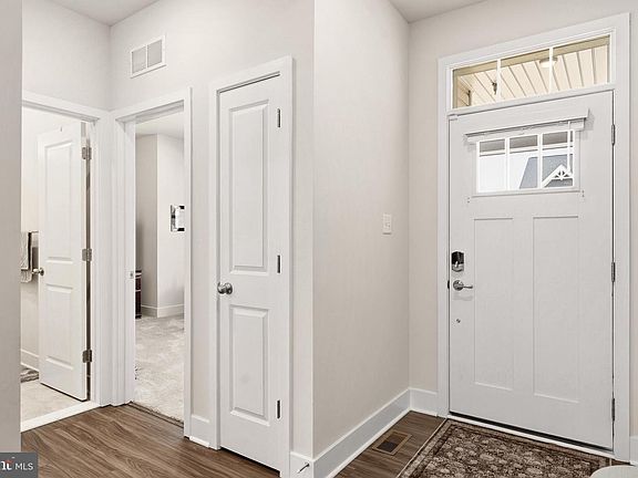 5th image of 5361 Kings Canyon Ct