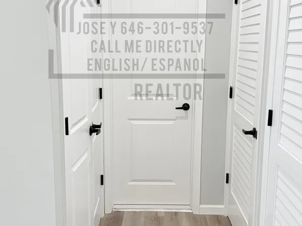 22 Seeley St, Paterson, NJ