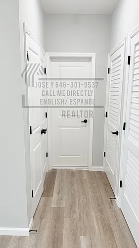 22 Seeley St Photo 1