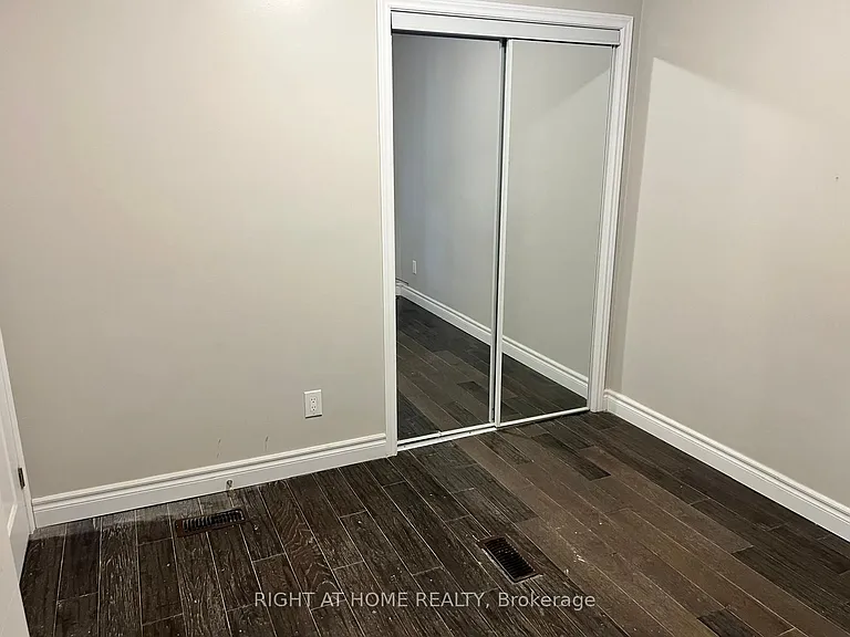 495 Salem Ave N #101 — Photo 2