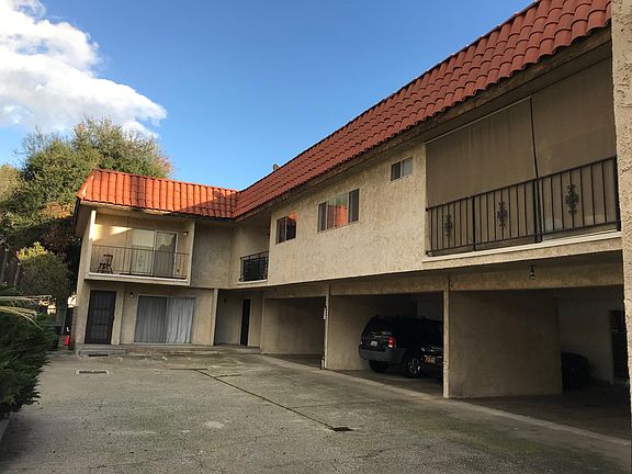 2nd image of 410 S Oak Knoll Ave APT 4