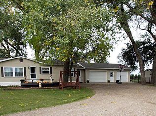 13502 394th Ave, Bath, SD 57427