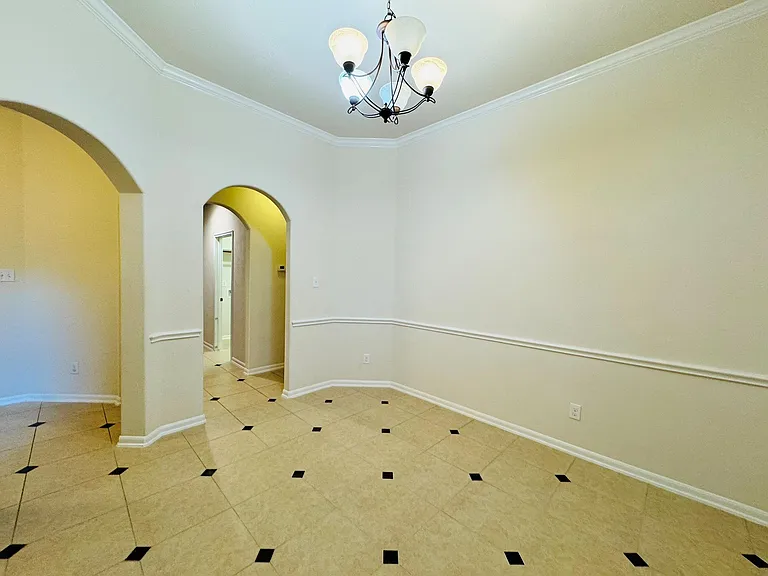 26123 Ginger Gables Ln — Photo 3