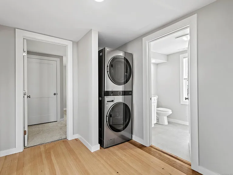 16 School St #2 — Photo 15